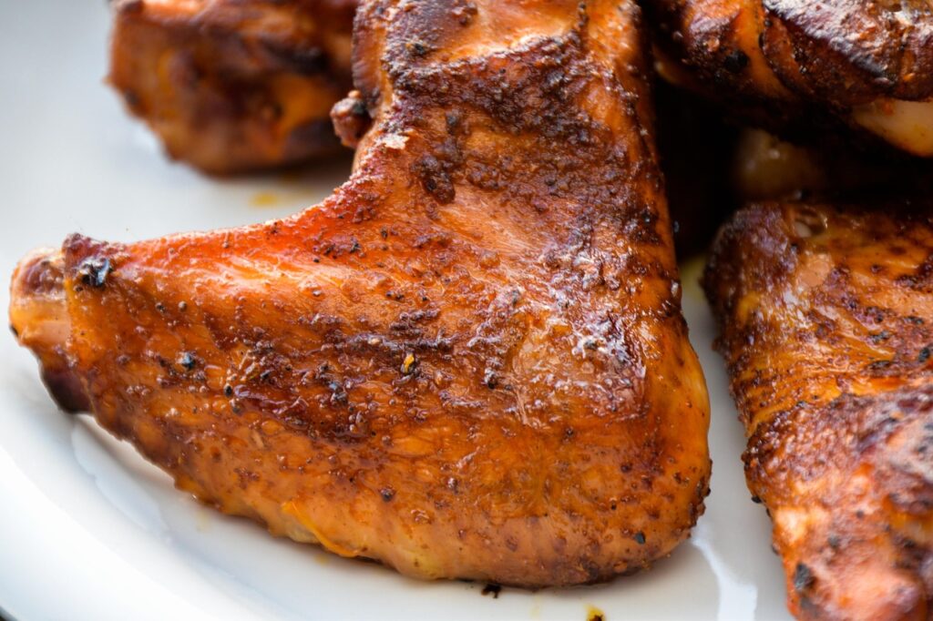 crispy air fryer chicken wings on plate
